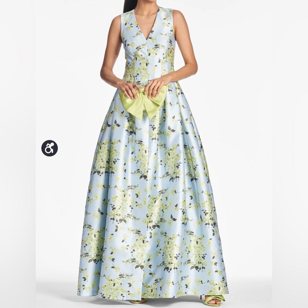 Absolutely gorgeous Brooke gown by Sachin and Babi in Citrine Floral.